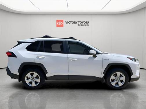 2021 Toyota RAV4 Hybrid XLE