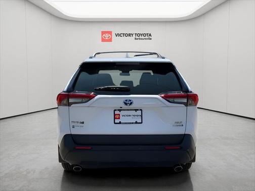 2021 Toyota RAV4 Hybrid XLE