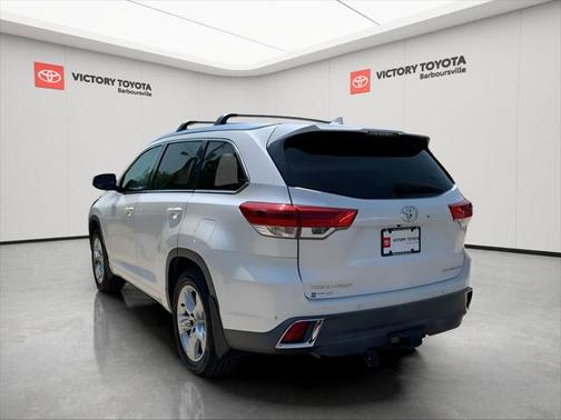 2017 Toyota Highlander Limited