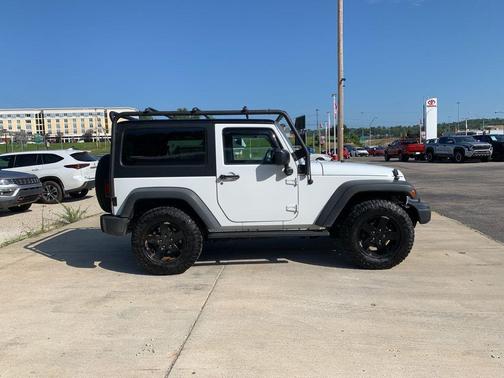 2017 Jeep Wrangler Sport