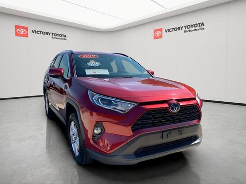 2019 Toyota RAV4 Hybrid XLE