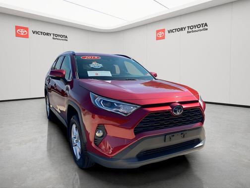 2019 Toyota RAV4 Hybrid XLE