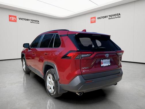2019 Toyota RAV4 Hybrid XLE