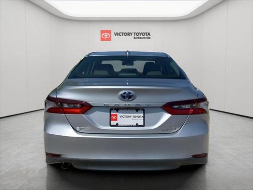 2022 Toyota Camry LE