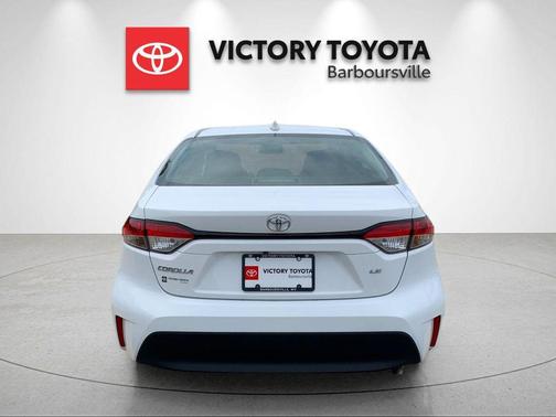 Ice 2026 Toyota Corolla LE