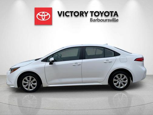 Ice 2026 Toyota Corolla LE