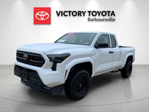 Ice 2025 Toyota Tacoma SR