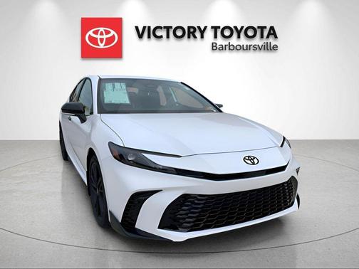 Ice 2026 Toyota Camry SE