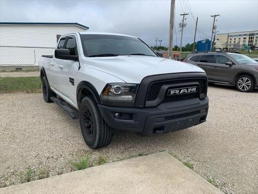 2021 RAM 1500 Classic Warlock Quad Cab 4x4 6'4' Box