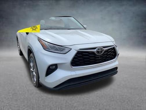 2022 Toyota Highlander Limited