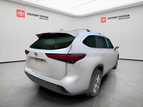 2022 Toyota Highlander Limited