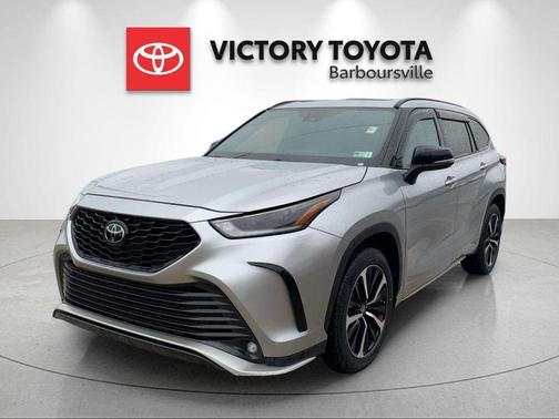 2022 Toyota Highlander XSE