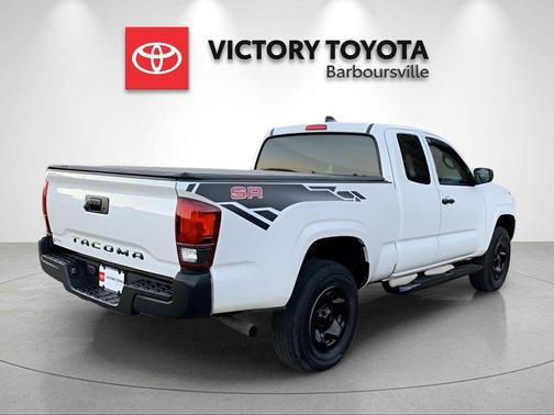 2022 Toyota Tacoma SR