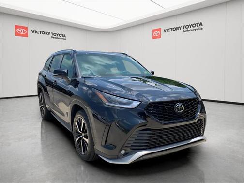 2022 Toyota Highlander XSE