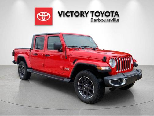 Firecracker Red Clearcoat 2022 Jeep Gladiator Overland