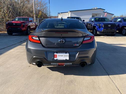 2025 Toyota GR86 Premium