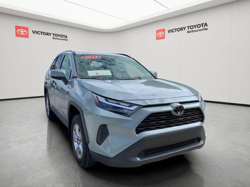 2023 Toyota RAV4 XLE