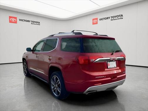 2019 GMC Acadia Denali