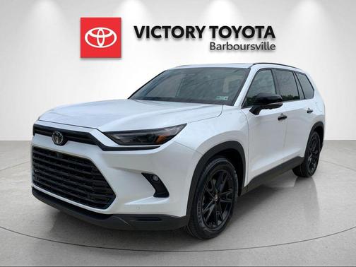 Pearl 2025 Toyota Grand Highlander Hybrid Nightshade Edition
