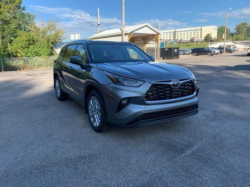 2025 Toyota Highlander Limited