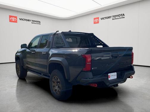 2025 Toyota Tacoma Hybrid Trailhunter