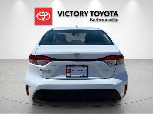 Ice Cap 2026 Toyota Corolla LE