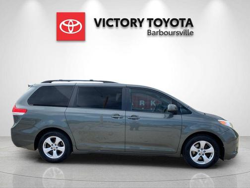 Cypress Pearl 2013 Toyota Sienna LE