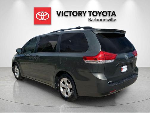 Cypress Pearl 2013 Toyota Sienna LE