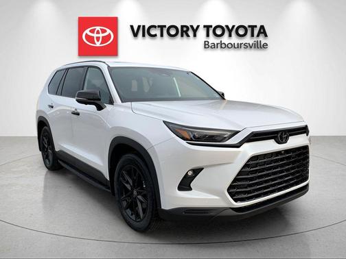2026 Toyota Highlander Hybrid Base