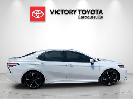 Pearl 2019 Toyota Camry XSE