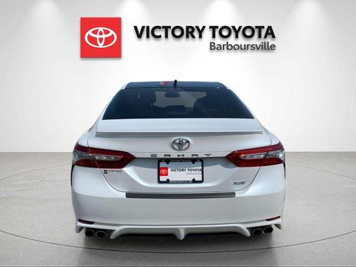 Pearl 2019 Toyota Camry XSE