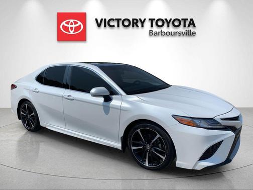 Pearl 2019 Toyota Camry XSE