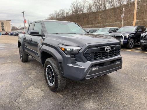 2025 Toyota Tacoma TRD Off Road