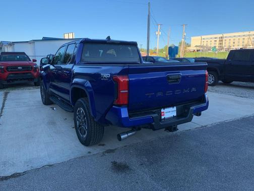 2025 Toyota Tacoma TRD Sport