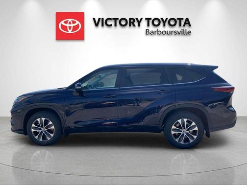Bluprint 2026 Toyota Highlander Hybrid XLE