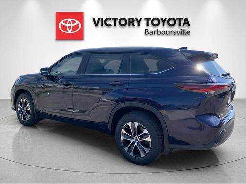 Bluprint 2026 Toyota Highlander Hybrid XLE
