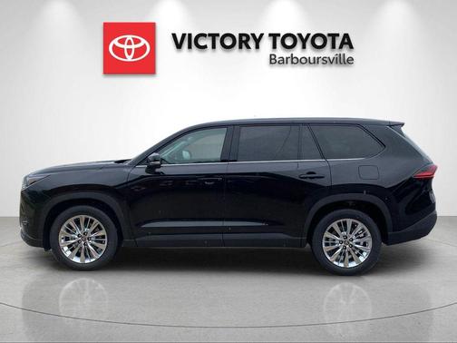 Midnight Black Metallic 2026 Toyota Grand Highlander Platinum