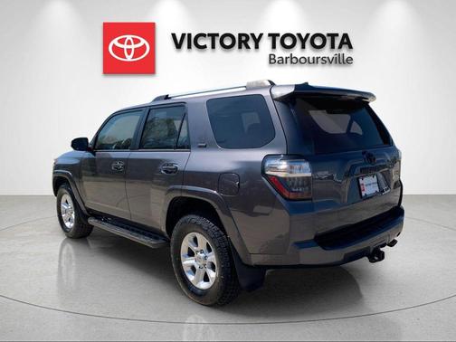 Magnetic Gray Metallic 2022 Toyota 4Runner SR5 Premium