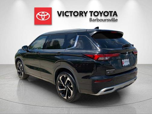 Black Diamond 2022 Mitsubishi Outlander SEL S-AWC