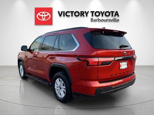 2023 Toyota Sequoia SR5