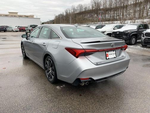 2019 Toyota Avalon XSE