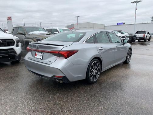 2019 Toyota Avalon XSE