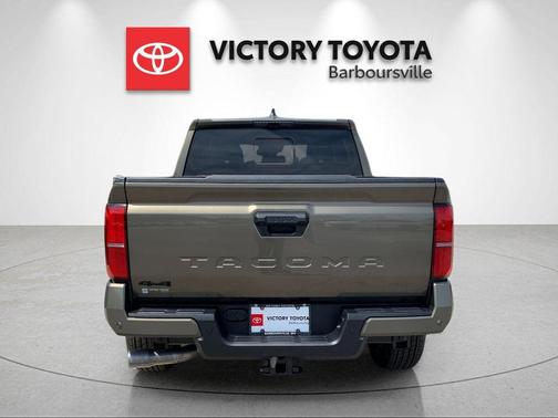 Bronze 2026 Toyota Tacoma TRD Sport
