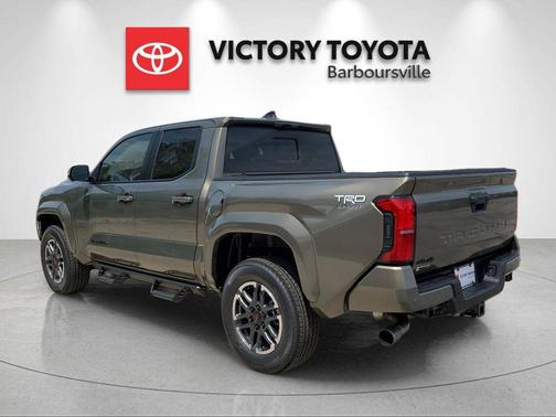 Bronze 2026 Toyota Tacoma TRD Sport