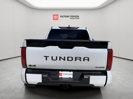 2026 Toyota Tundra Hybrid Platinum