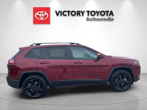 Velvet Red Pearlcoat 2019 Jeep Cherokee Latitude Plus