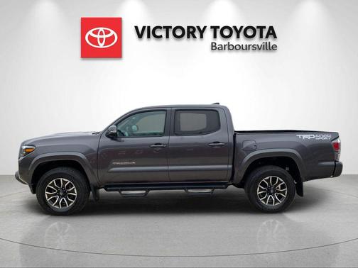 2022 Toyota Tacoma TRD Sport