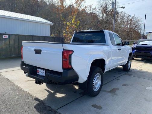 2024 Toyota Tacoma SR