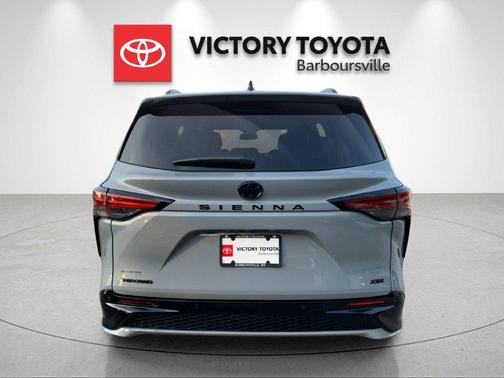 Cement 2026 Toyota Sienna XSE 7 Passenger