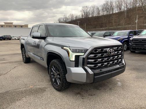 2023 Toyota Tundra Platinum
